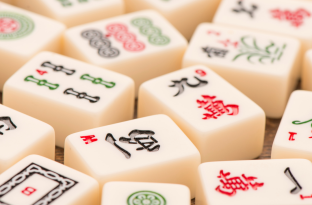 up close shot of mahjong dice